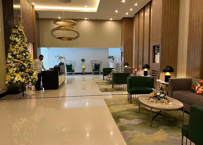 60 Sqm Oceanview 1 Bedroom 2 Pools & Gym Next To Okada, Airports, Moa